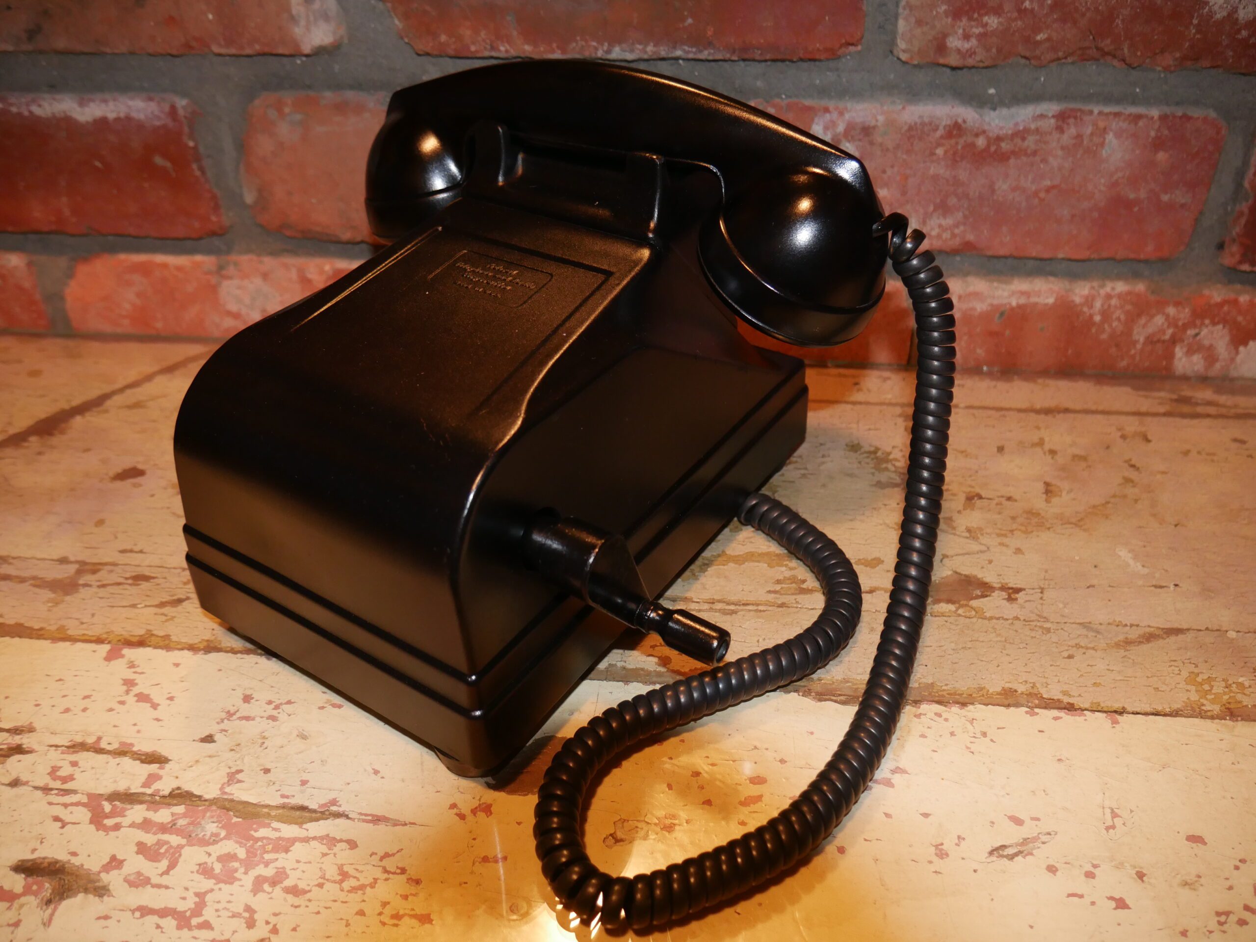 1950’s Party Line Phone